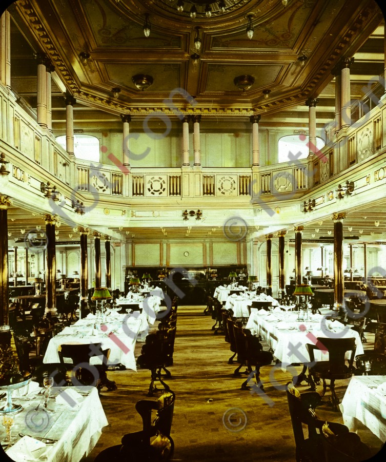 Speisesaal der RMS Titanic | Dining room of the RMS Titanic  (simon-titanic-196-003-fb.jpg)